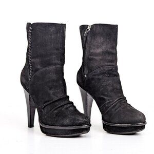 UGG Women Bianka Black Leather Platform Zip Ankle Boots sz 9